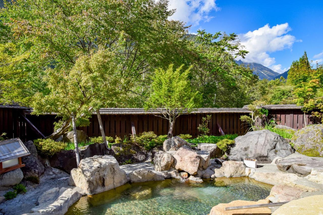 Resort Inn Chirorian Takayama (Gifu) Eksteriør billede