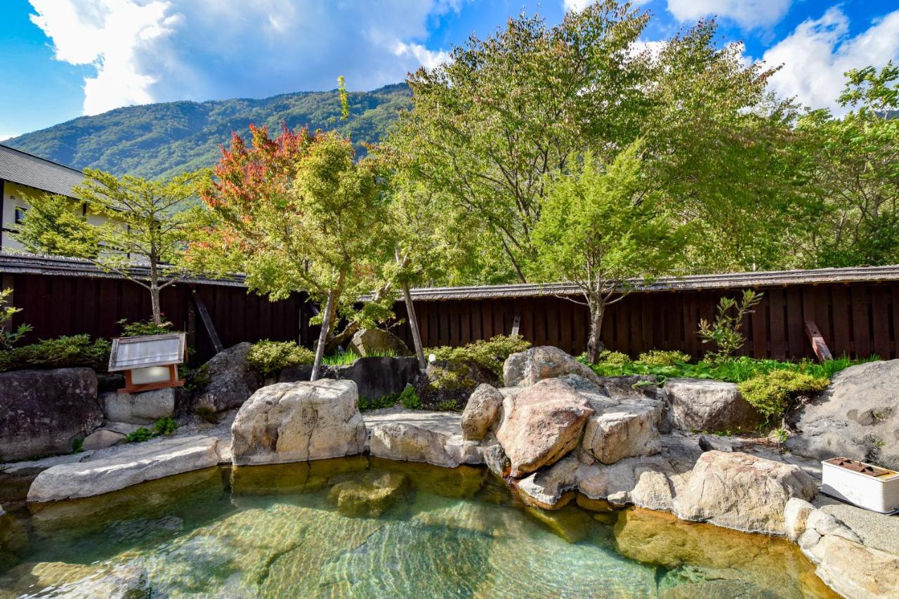 Resort Inn Chirorian Takayama (Gifu) Eksteriør billede