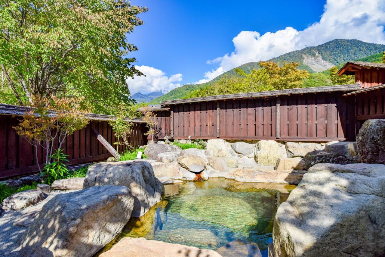Resort Inn Chirorian Takayama (Gifu) Eksteriør billede